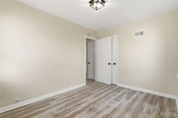 $129,900 | 1083 Jennings Station Road, St. Louis, MO 63137