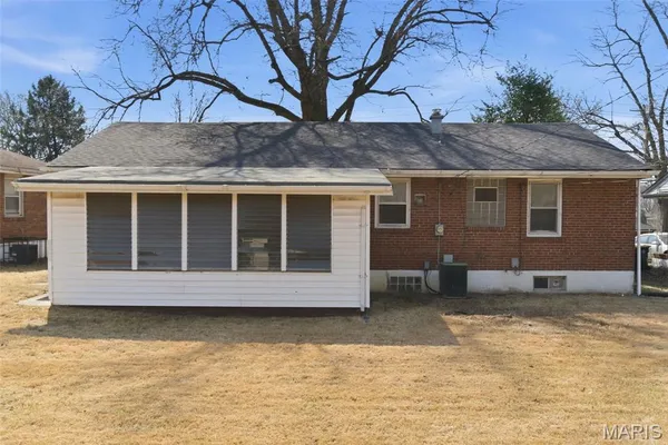 $129,900 | 1083 Jennings Station Road, St. Louis, MO 63137