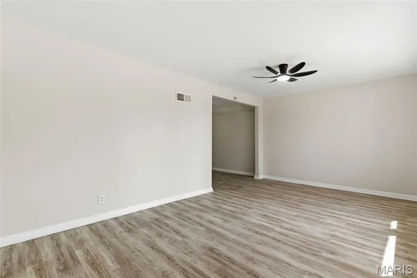 $129,900 | 1083 Jennings Station Road, St. Louis, MO 63137