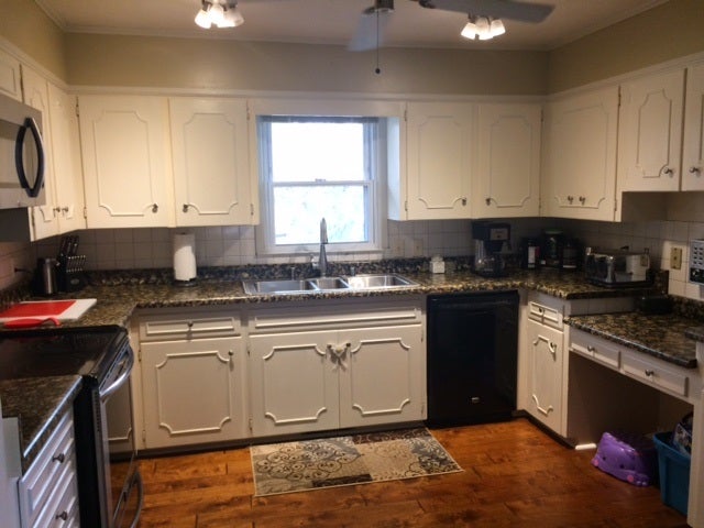443 Paradise Road Greenville, KY 42345 - Photo 7 of 18 Gallery Image 7