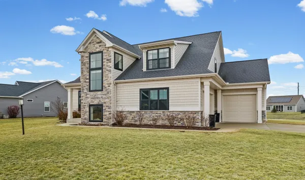 $689,000 | 3901 Freedom Boulevard, Champaign, IL 61822