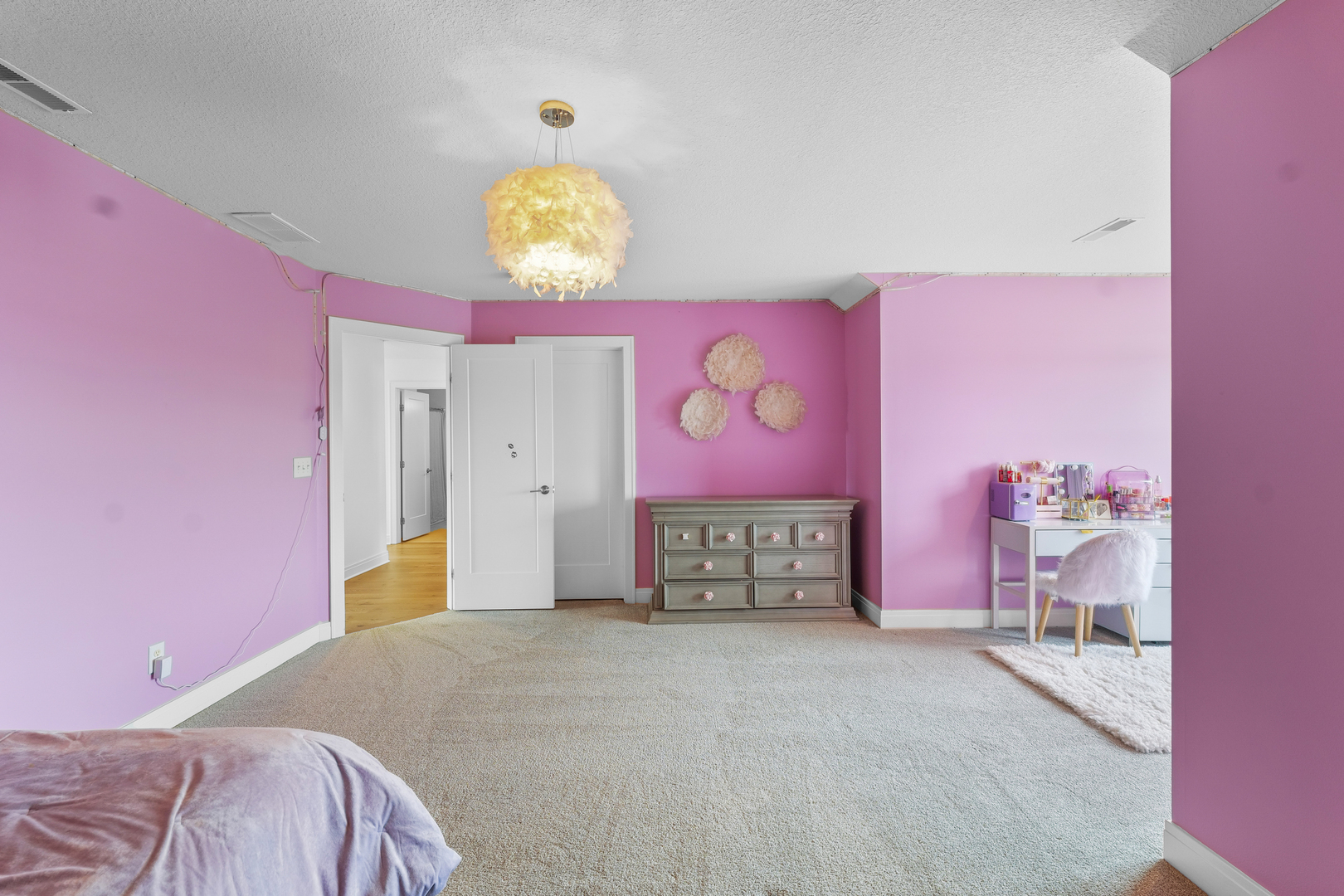 3901 Freedom Boulevard Champaign, IL 61822 - Photo 42 of 55 a bedroom with a bed and a bed