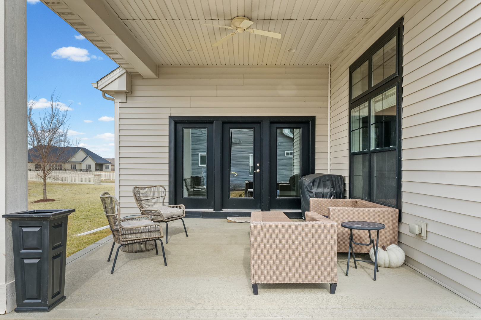 3901 Freedom Boulevard Champaign, IL 61822 - Photo 53 of 55 a building outdoor space with patio furniture and potted plants