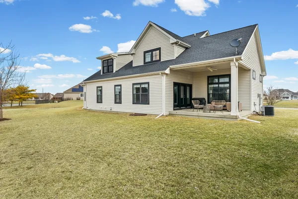 $689,000 | 3901 Freedom Boulevard, Champaign, IL 61822