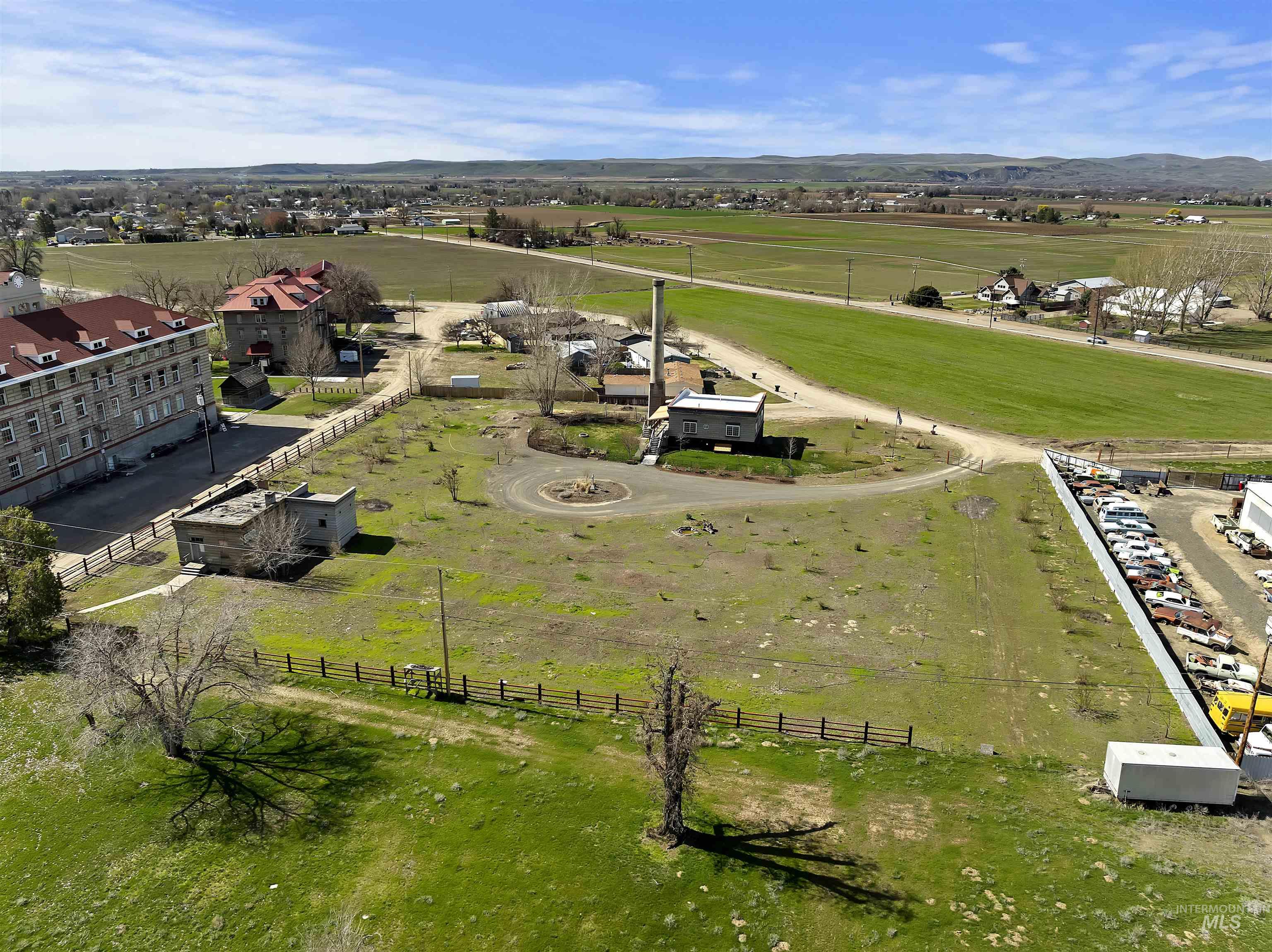 2480 Galey Street Weiser, ID 83672 - Photo 4 of 50