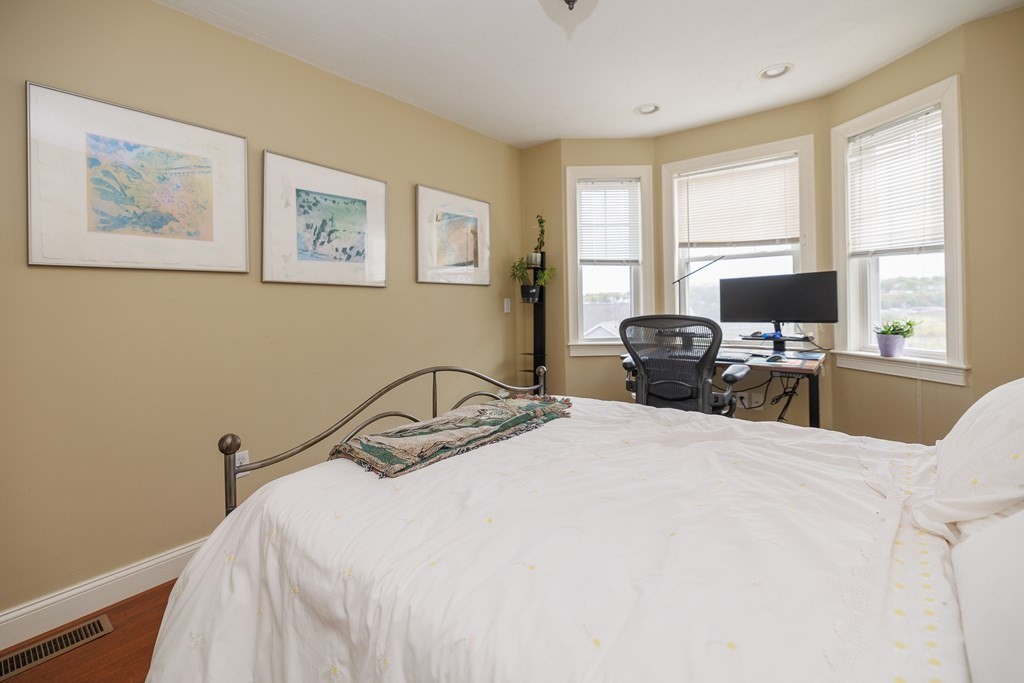 36 Johnson Street Worcester, MA 01604 - Photo 17 of 19 Gallery Image 17