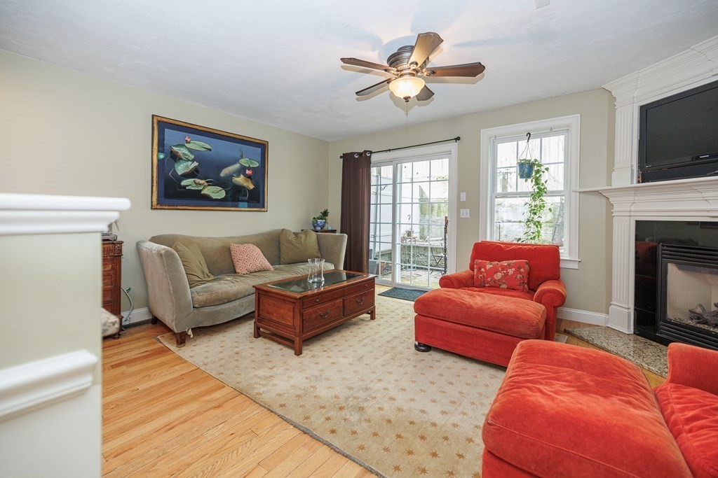 36 Johnson Street Worcester, MA 01604 - Photo 4 of 19 Gallery Image 4