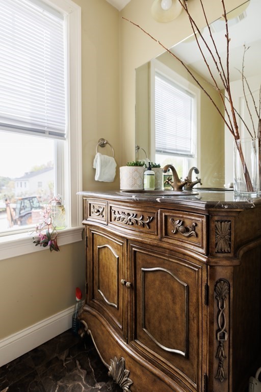 36 Johnson Street Worcester, MA 01604 - Photo 9 of 19 Gallery Image 9