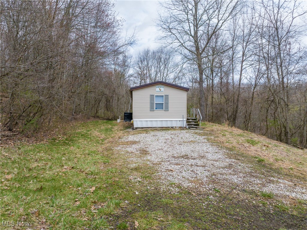 Oak Ridge Road Wellsville, OH 43968 - Photo 8 of 45 View of outbuilding with a forest view