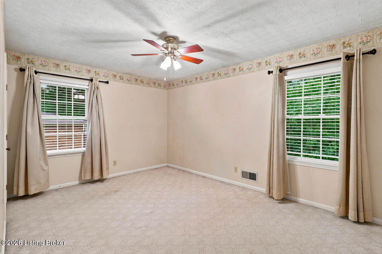 140 Raisor Avenue Bardstown, KY 40004 - Photo 35 of 51 140 Raisor Ave - 32
