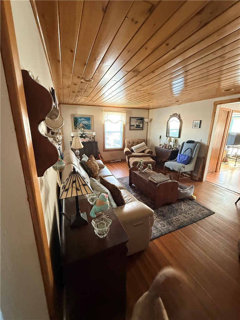 12 Allens Cove Road Charlestown, RI 02813 - Photo 14 of 42