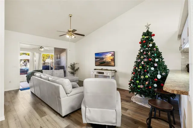 $439,900 | 2582 Northfield Lane, Clearwater, FL 33761