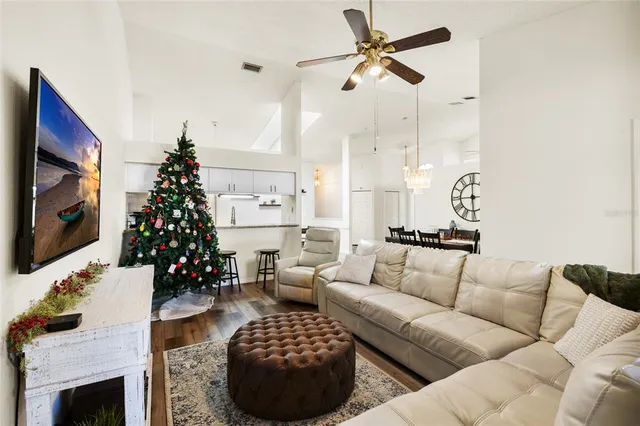 $439,900 | 2582 Northfield Lane, Clearwater, FL 33761