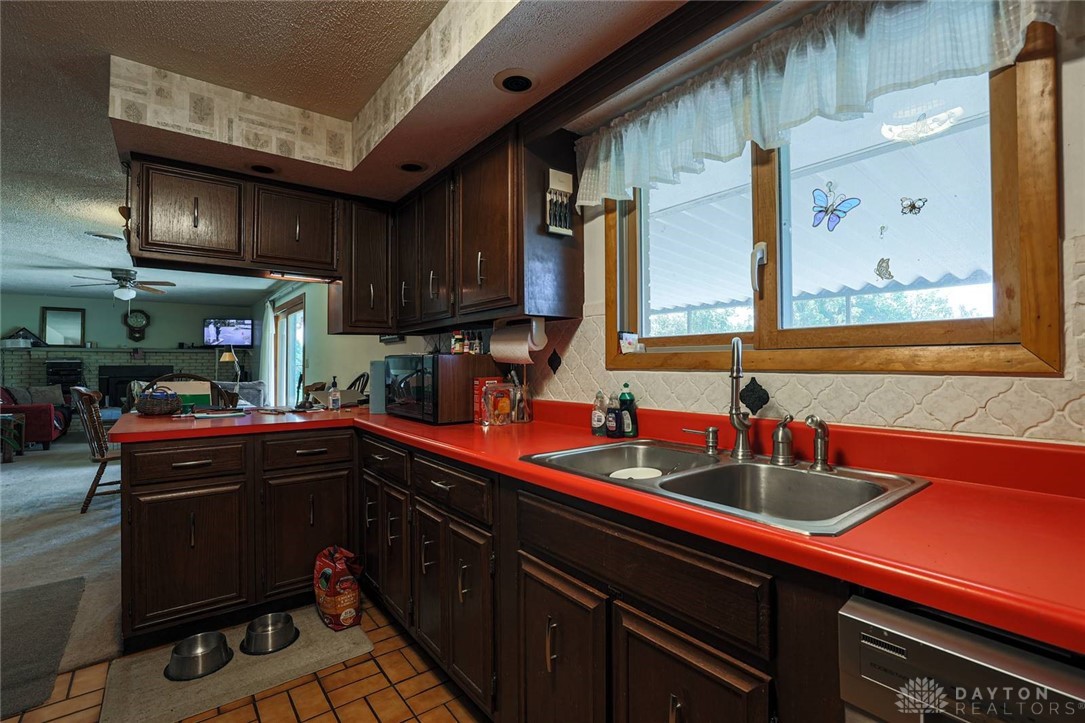 10208 Mile Road New Lebanon, OH 45345 - Photo 11 of 44 Gallery Image 11