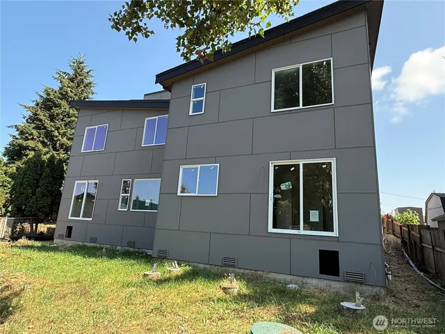 $1,150,000 | 12017 5th Avenue Southwest, Unit A, Seattle, WA 98146