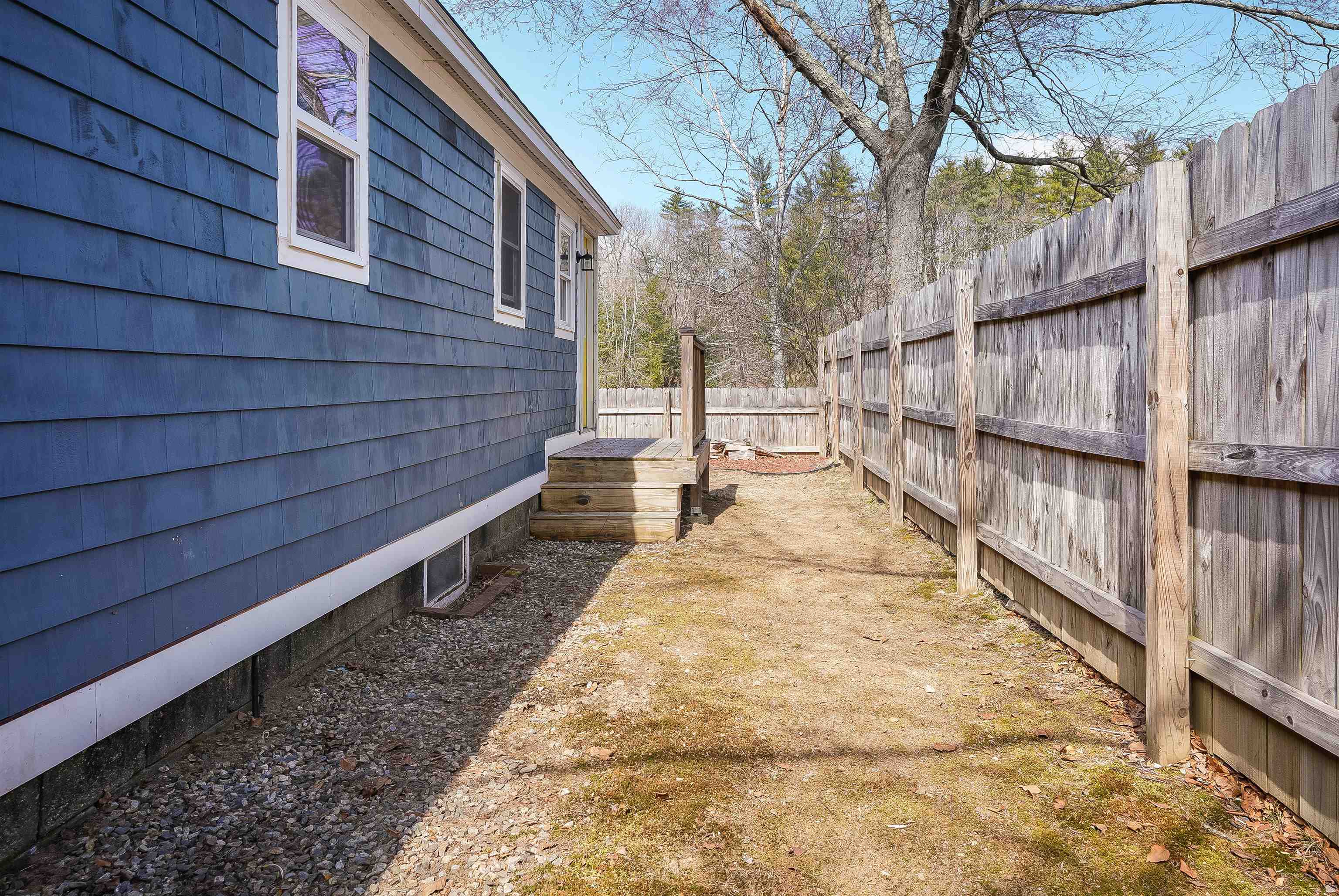 83 Riverside Drive Fremont, NH 03044 - Photo 12 of 38 Gallery Image 12