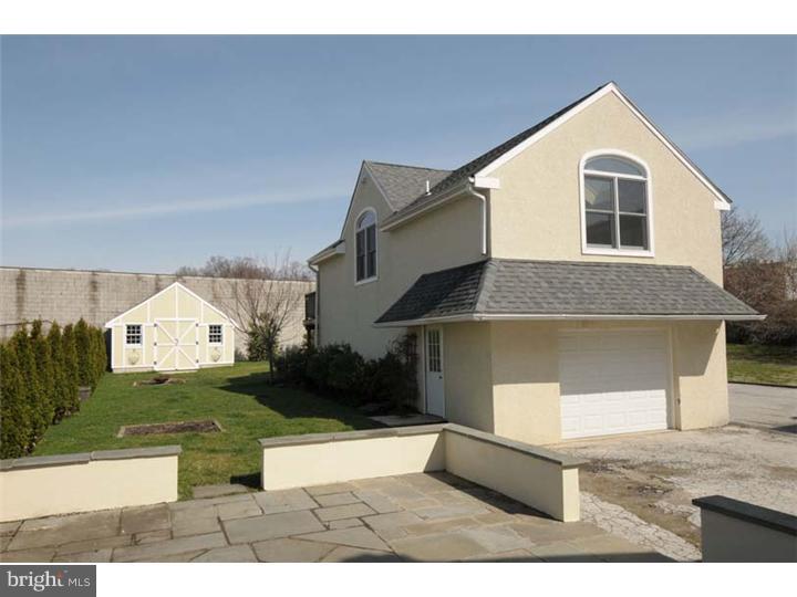 31 Berkley Road Devon, PA 19333 - Photo 11 of 18 Exterior Back