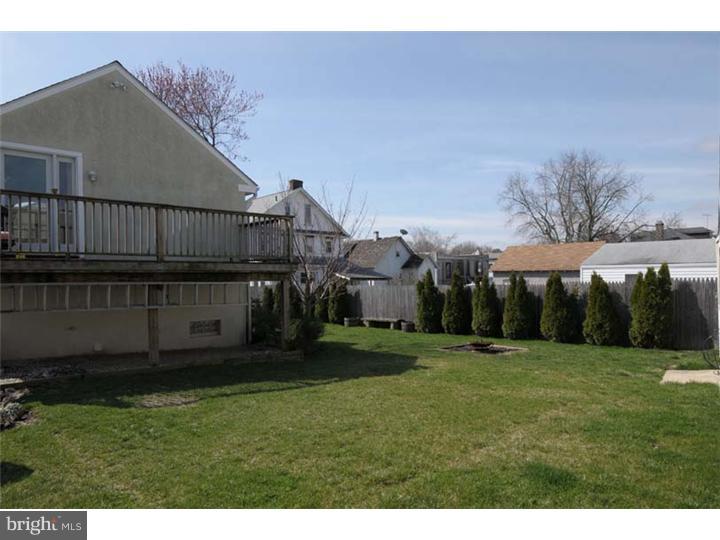 31 Berkley Road Devon, PA 19333 - Photo 17 of 18 Exterior Back