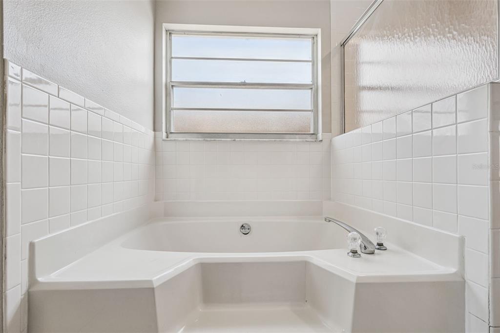 1004 Karen Ridge Court Kissimmee, FL 34747 - Photo 28 of 51