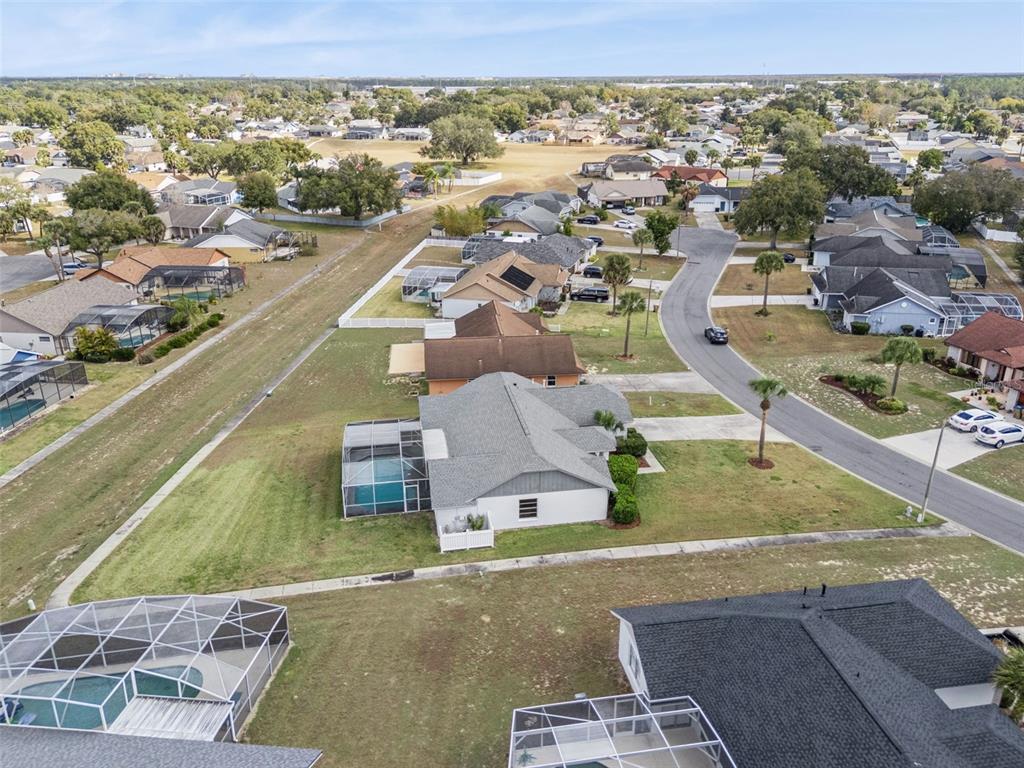 1004 Karen Ridge Court Kissimmee, FL 34747 - Photo 47 of 51