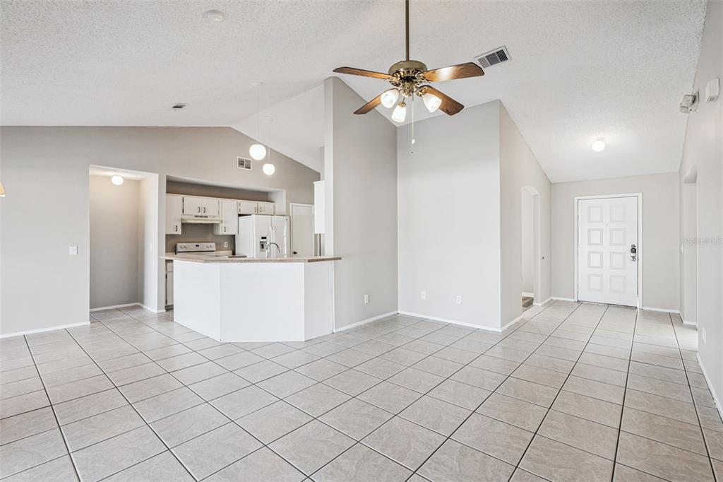 1004 Karen Ridge Court Kissimmee, FL 34747 - Photo 9 of 51