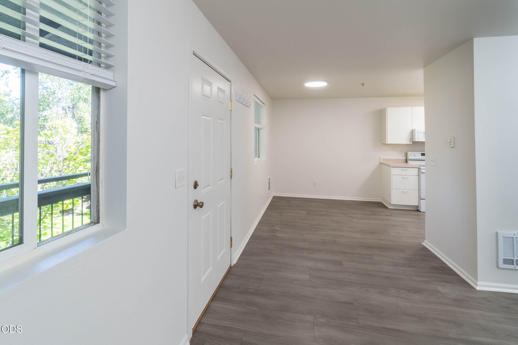 1031 Southeast 4th Street, Unit 23 Bend, OR 97702 - Photo 5 of 24