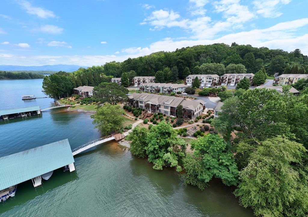 1407 Lakeside Road, Unit 201 Hiawassee, GA 30546 - Photo 43 of 47 Gallery Image 43