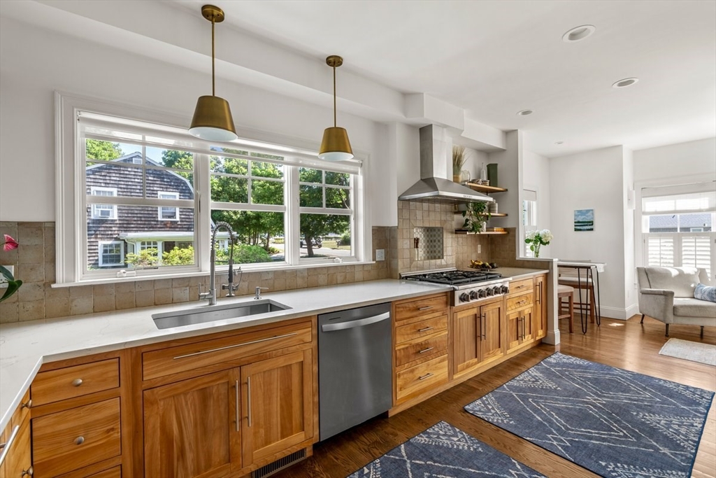 128 Gilson Road Scituate, MA 02066 - Photo 14 of 42