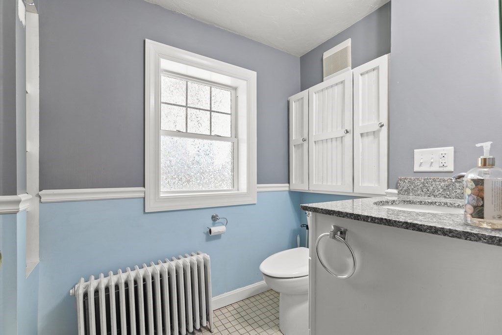124 Main Street Upton, MA 01568 - Photo 16 of 37 Gallery Image 16