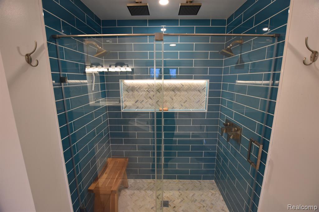 9610 East Prior Road Durand, MI 48429 - Photo 13 of 28