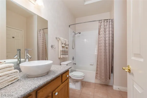 $2,100 | 10109 Jacob Place, Unit 203, Las Vegas, NV 89144