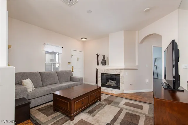 $2,100 | 10109 Jacob Place, Unit 203, Las Vegas, NV 89144