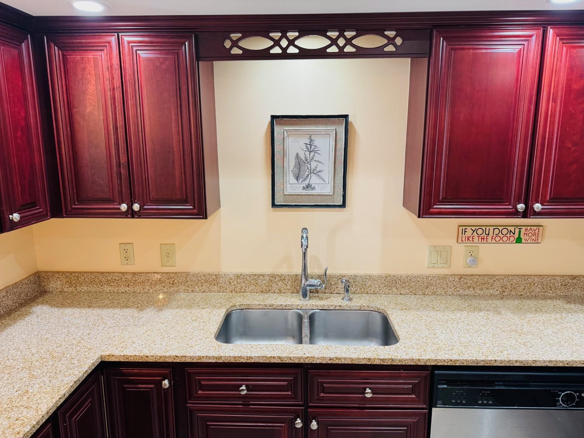 3 Abbey Lane, Unit 7 Meredith, NH 03253 - Photo 8 of 24