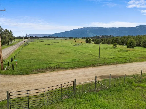 $5,689,000 | Tbd Norwood Road, Donnelly, ID 83615
