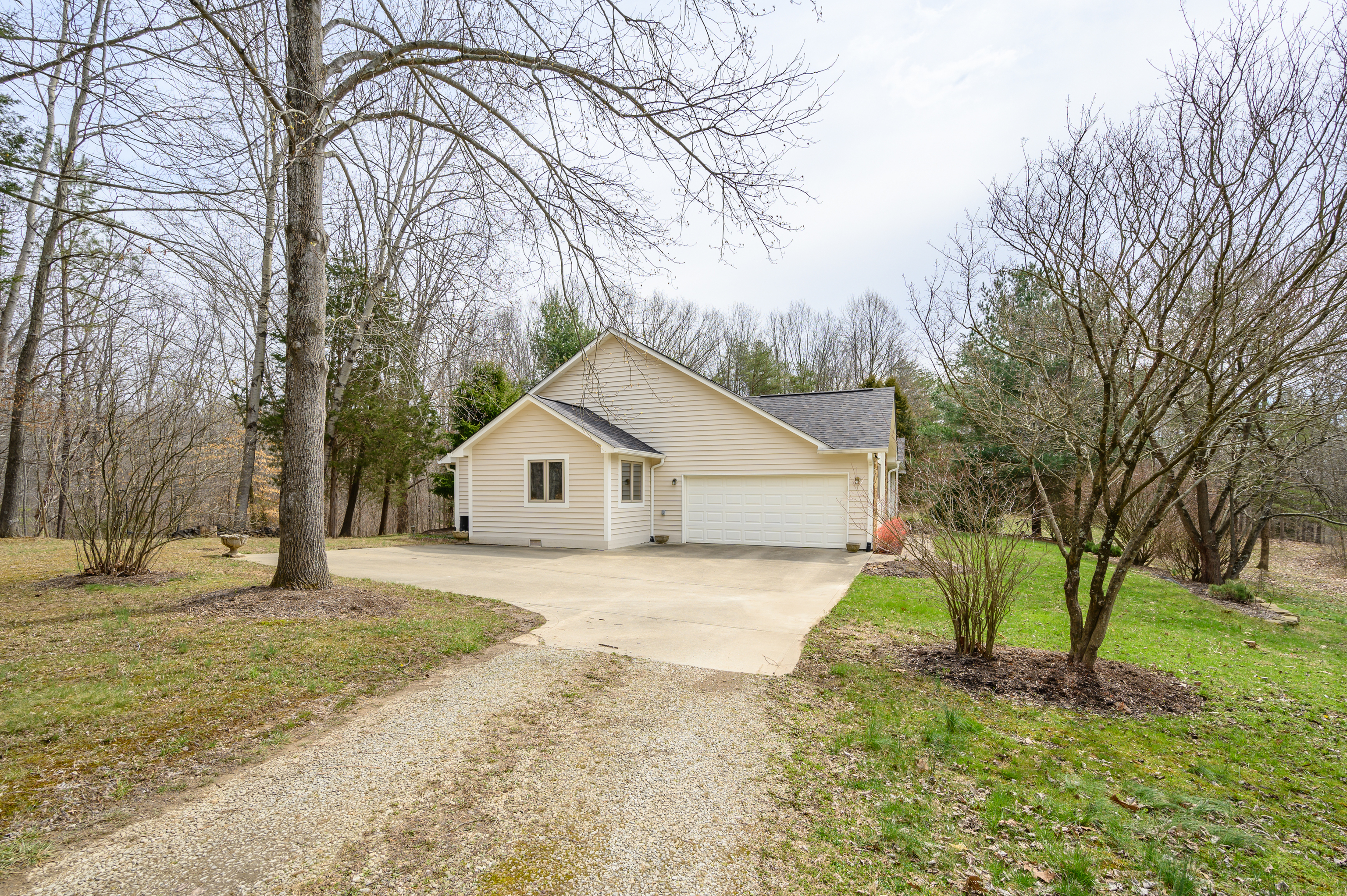 6439 North Oak Ridge Road Morgantown, IN 46160 - Photo 7 of 92 Gallery Image 7