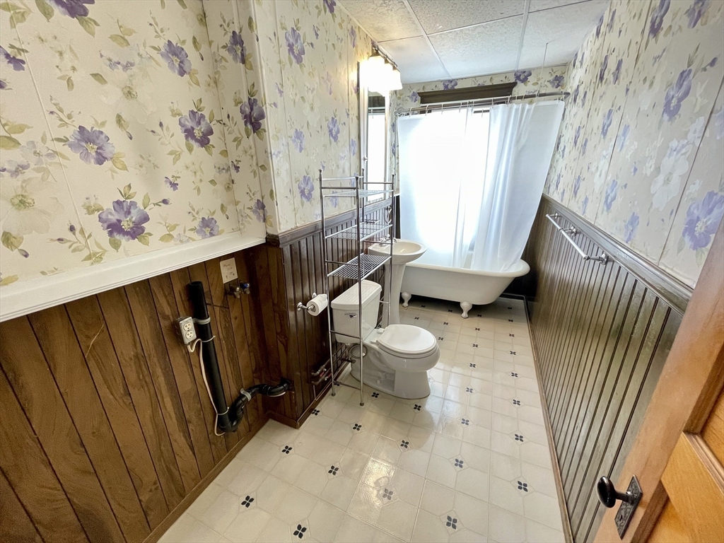 21 Watson Avenue, Unit 2 Worcester, MA 01606 - Photo 15 of 20