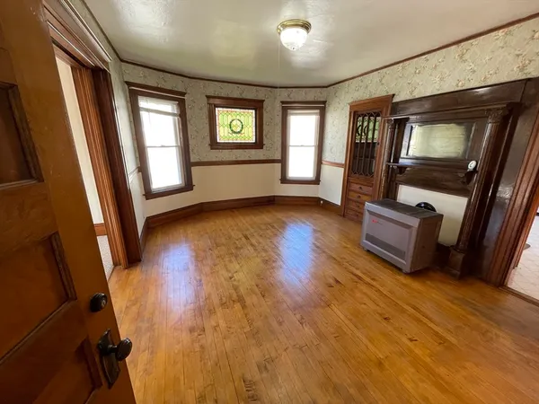 $1,900 | 21 Watson Avenue, Unit 2, Worcester, MA 01606