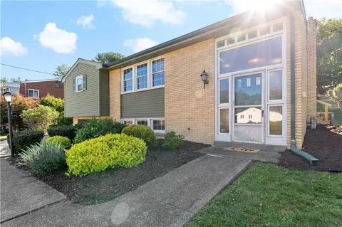 $239,000 | 220 Amity Road, Glenshaw, PA 15116