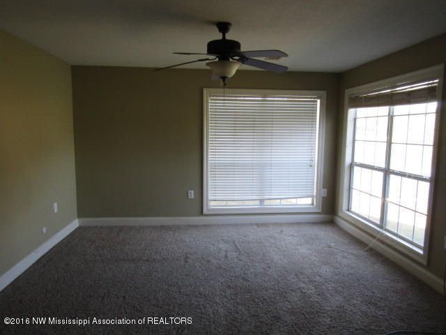 5155 Poplar Corner Road Walls, MS 38680 - Photo 16 of 31 IMG_2876
