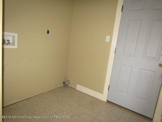 5155 Poplar Corner Road Walls, MS 38680 - Photo 18 of 31 IMG_2878