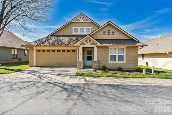 $405,000 | 47 Barn Owl Way, Hendersonville, NC 28792