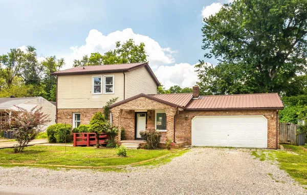 $189,900 | 3017 South Rotherwood Avenue, Evansville, IN 47714