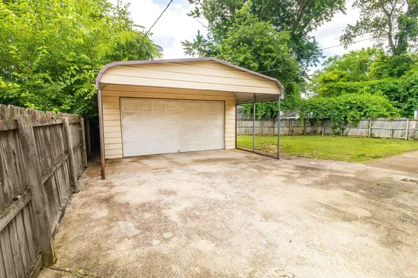 $189,900 | 3017 South Rotherwood Avenue, Evansville, IN 47714