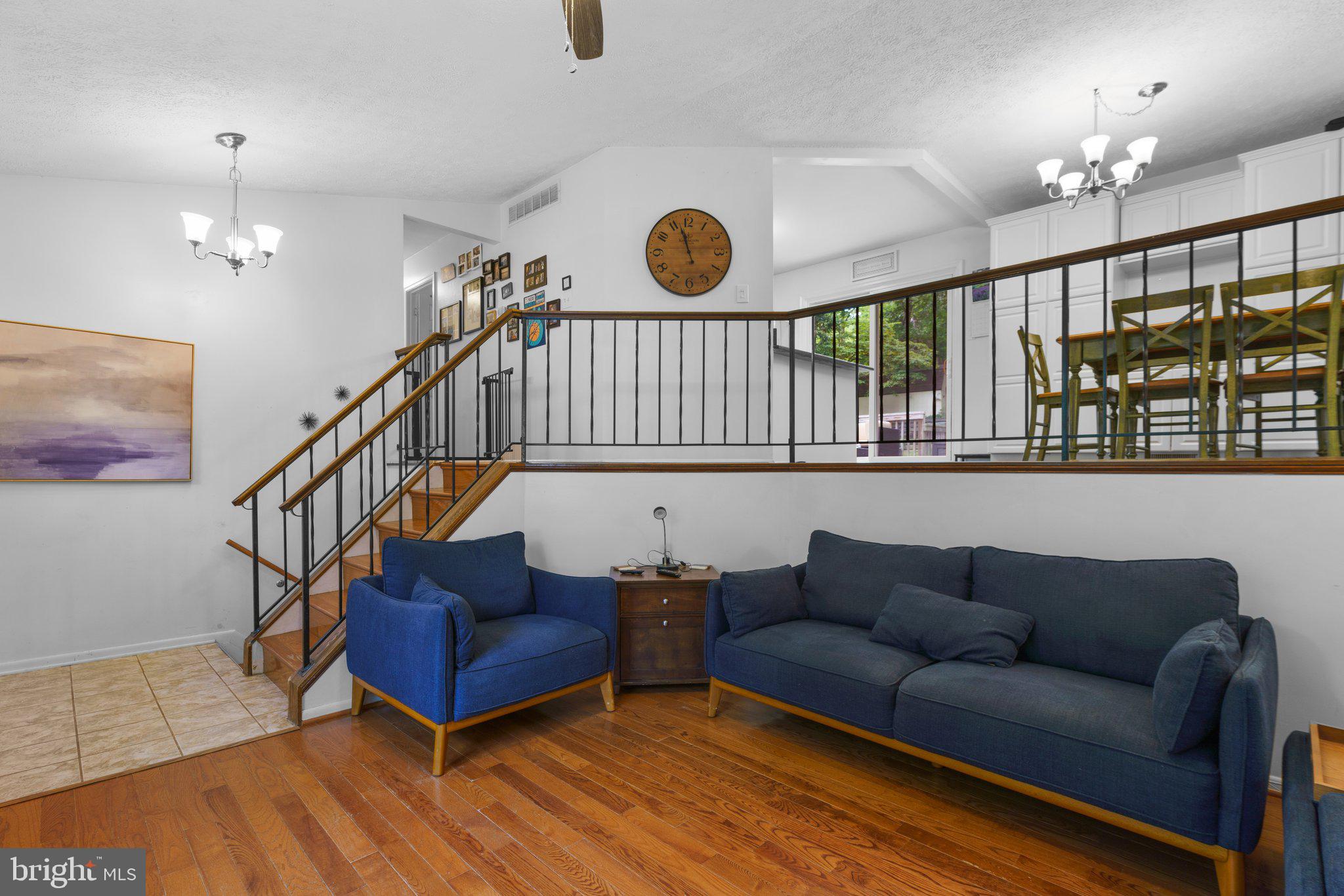 8642 Bali Road Ellicott City, MD 21043 - Photo 8 of 29 Living Room Entry