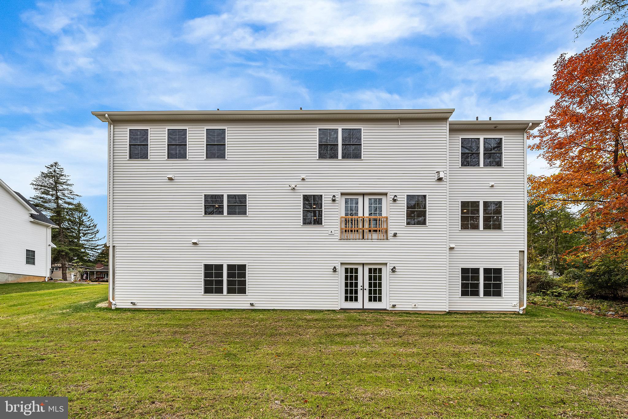 3 Walton Road Blue Bell, PA 19422 - Photo 4 of 46 Spacious home with serene outdoor views.