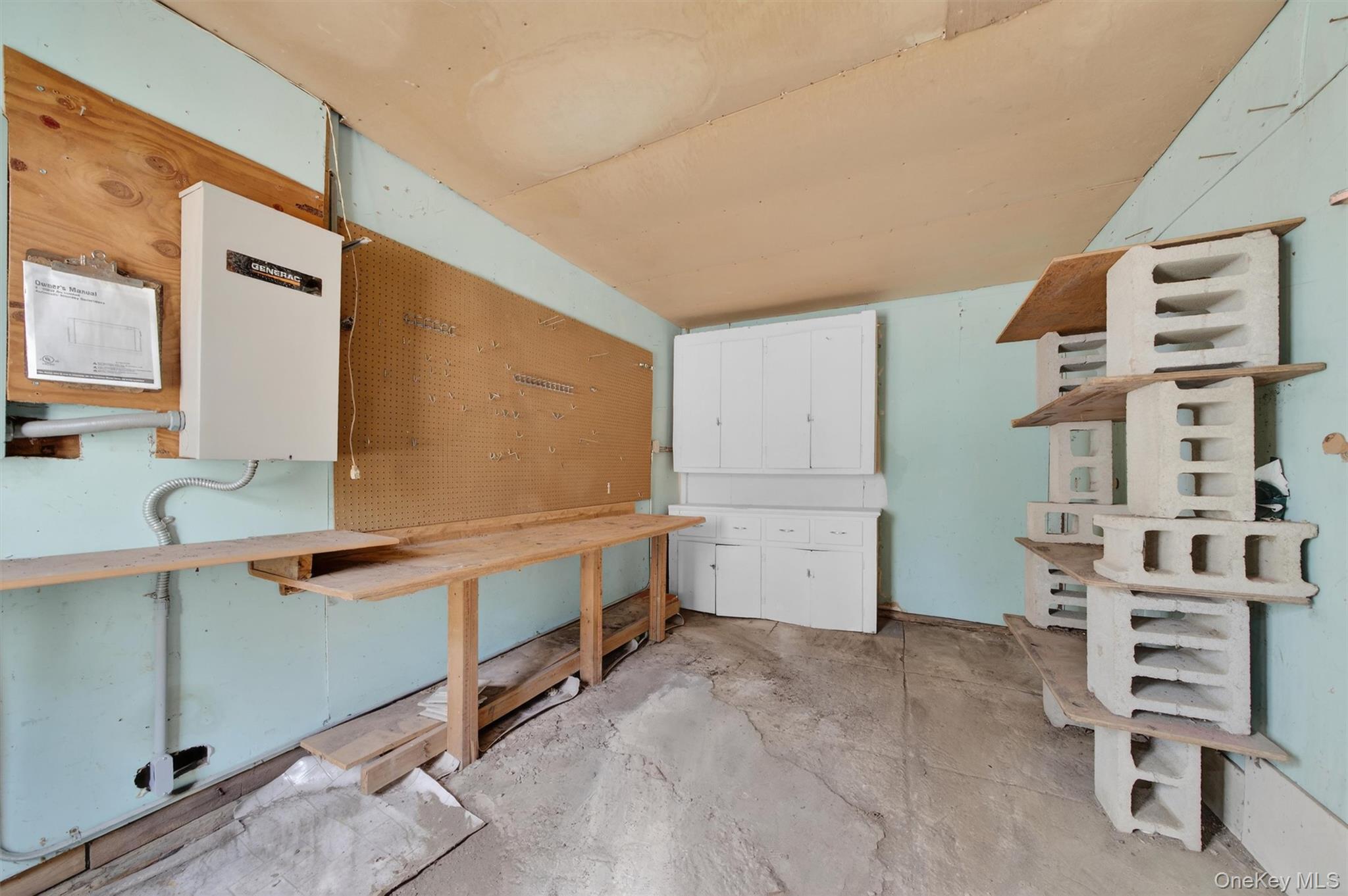 41 Whitlock Road Otisville, NY 10963 - Photo 39 of 48 With its own entrance off the fenced garden, this isthe perfect place to store your gardening tools