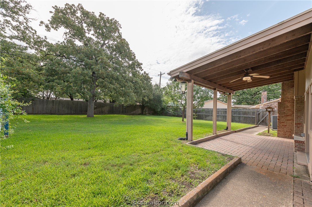 3609 Oak Ridge Drive Bryan, TX 77802 - Photo 26 of 32