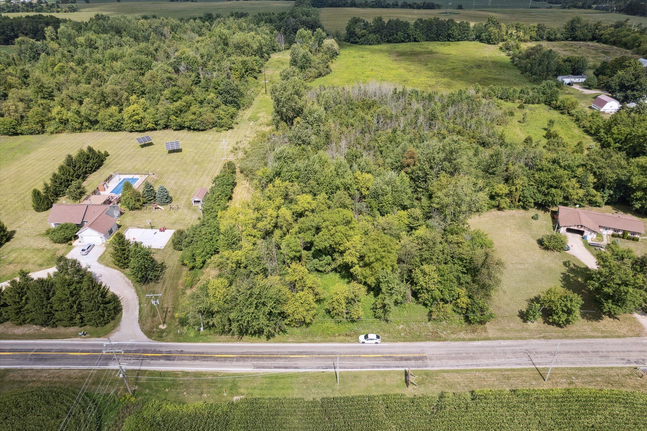 0 West Silver Street Reading, MI 49274 - Photo 5 of 15 05-W-Elm-St-Reading-MI-49274-WindowStill