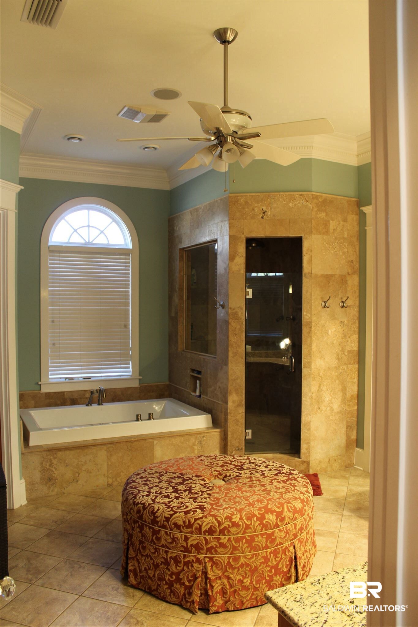 5187 Millhouse Road Gulf Shores, AL 36542 - Photo 29 of 49 Master Bath Dressing Area