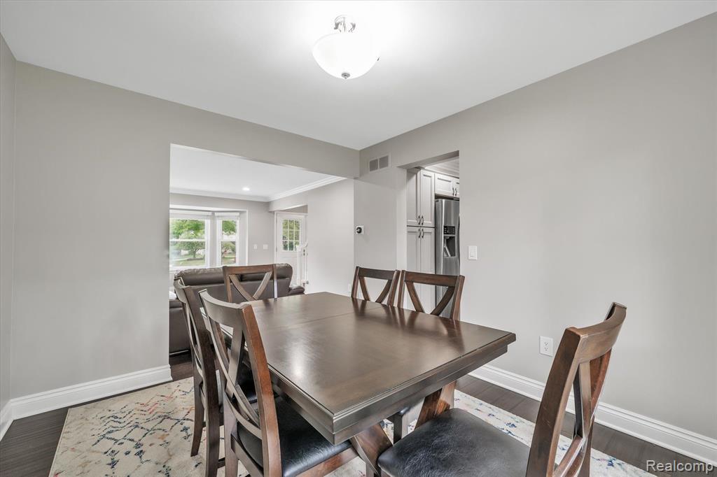 2147 Hickory Leaf Court North Rochester, MI 48309 - Photo 20 of 69